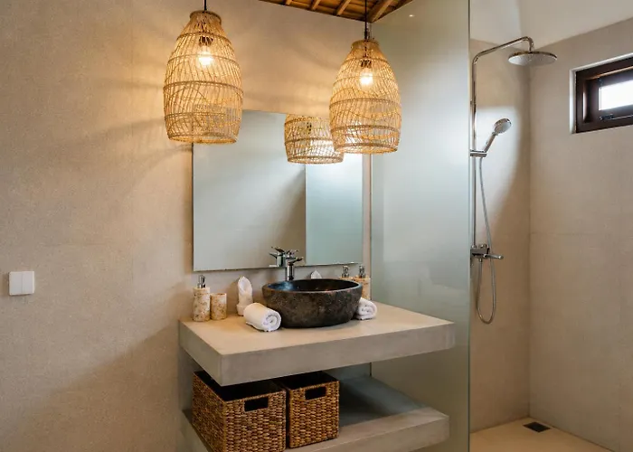 Villa Tenang - 3br Pererenan With Sunken Lounge Canggu (Bali)